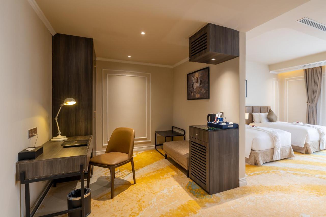 La Vela Hue Hotel מראה חיצוני תמונה Deluxe Room