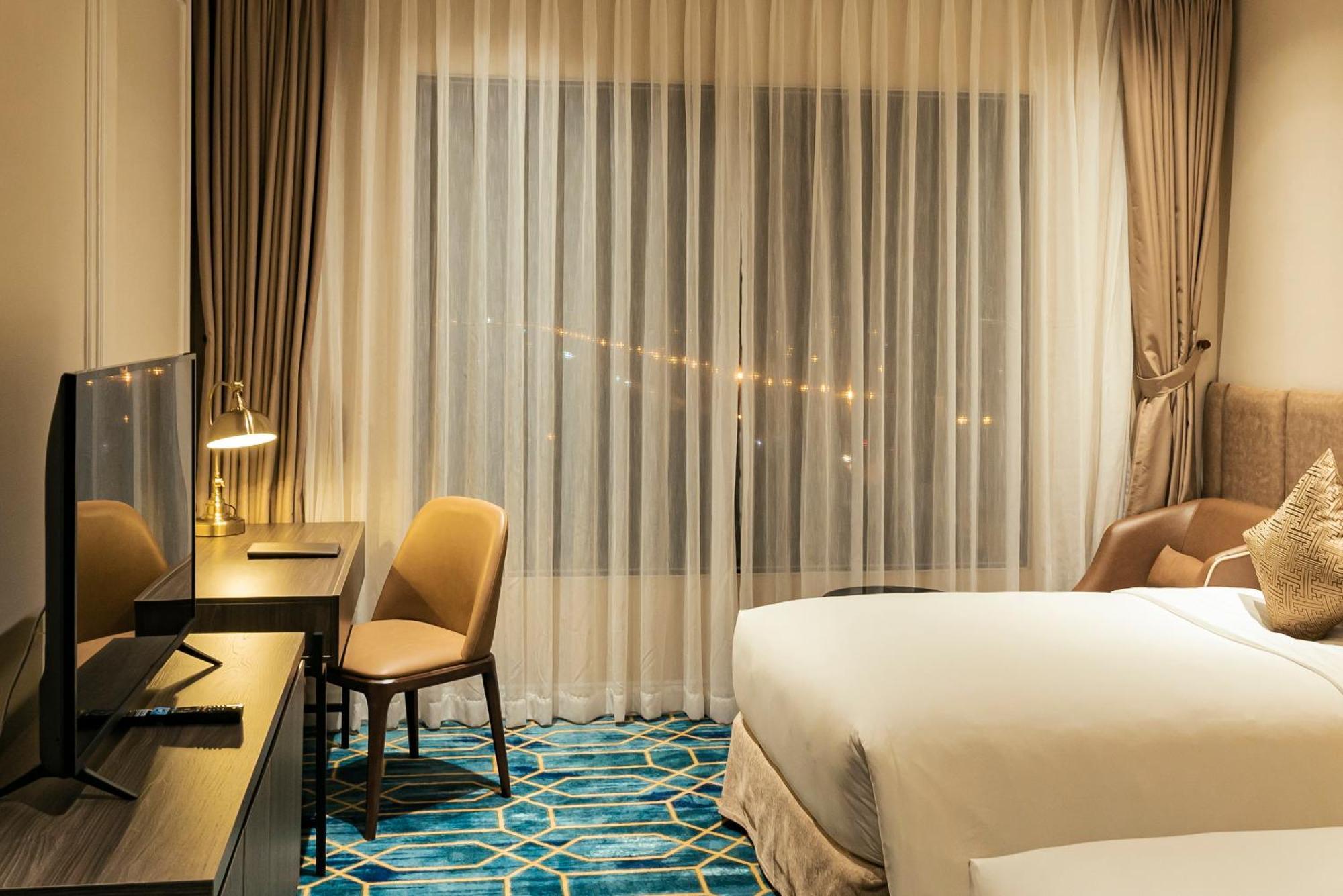 La Vela Hue Hotel מראה חיצוני תמונה Deluxe Room