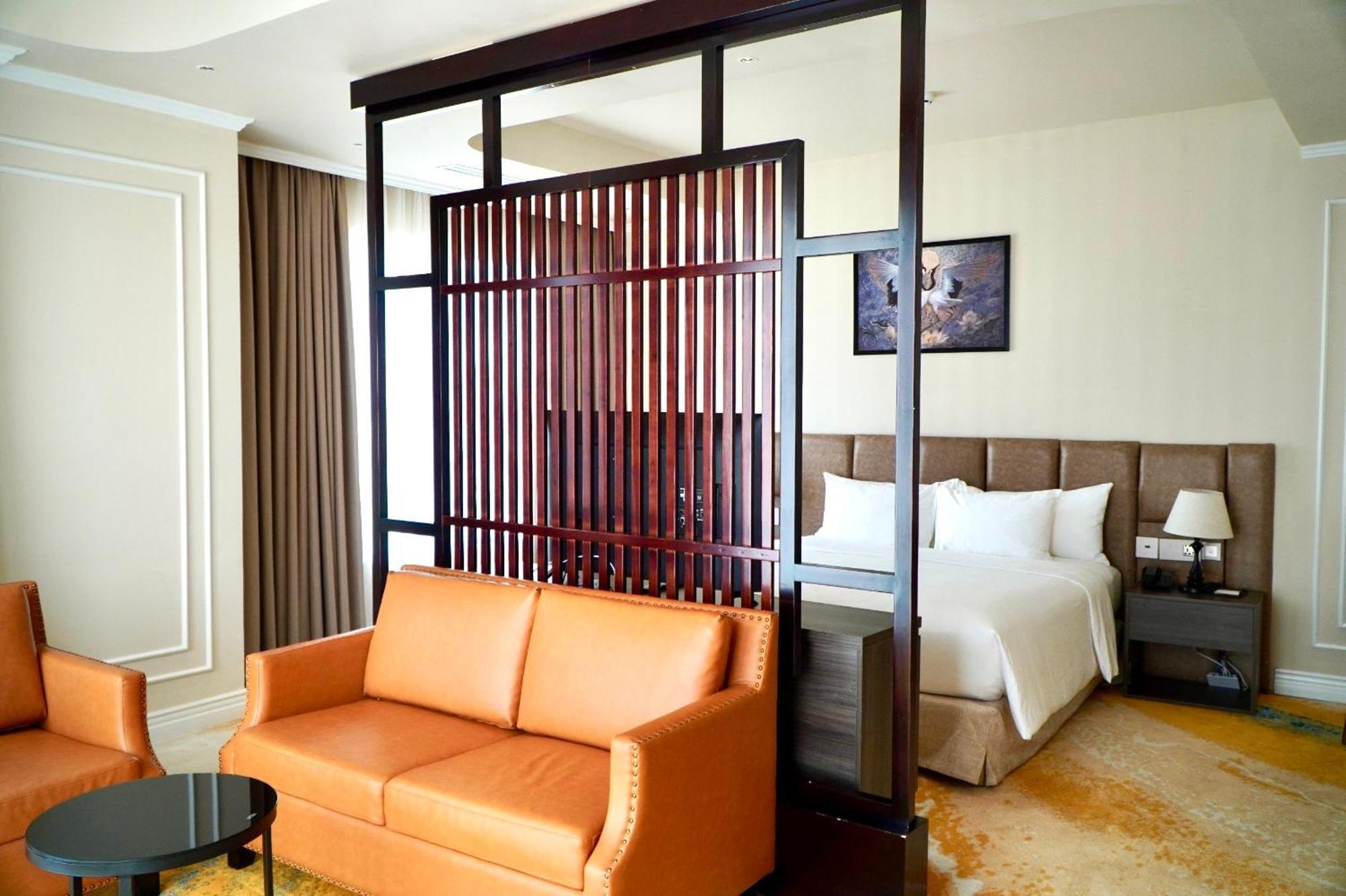 La Vela Hue Hotel מראה חיצוני תמונה A room at the hotel